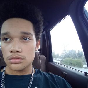 Meet your Posher, Phillip